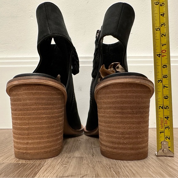 NWOT Chinese Laundry Peep Toe Booties Size 6.5 in Black - Picture 5 of 6